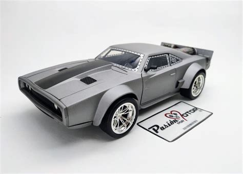 Dodge Charger Coupe Ice Dom S Toretto Gris Mate Jada Toys