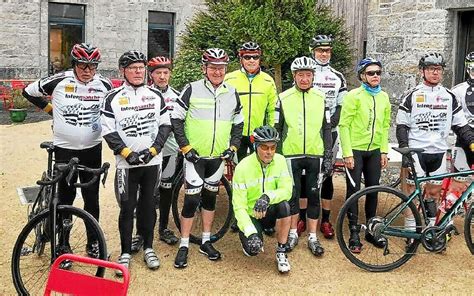 Le Cycloclub De Plourin L S Morlaix En Balade En Centre Bretagne Le