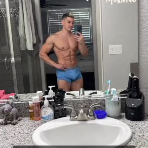 Chris Elkins Hot Page 51 LPSG