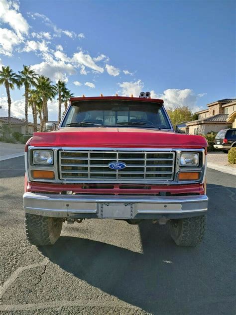 1986 Ford F 250 Xlt Lariat 4x4 4 Speed 120k Original Miles Not F150