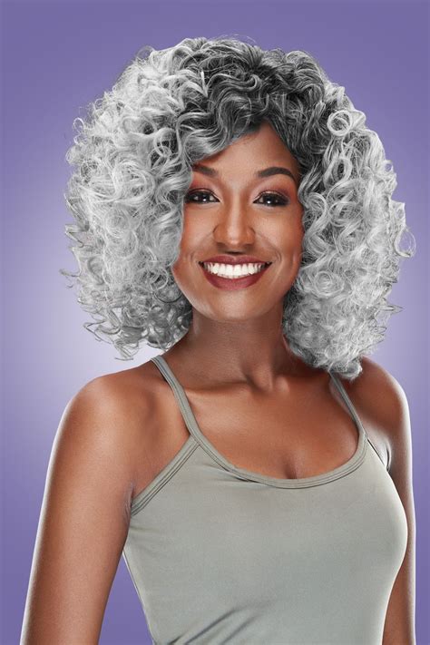 Diva Curl Weave In 2020 Diva Curl Weave Hairstyles Curls