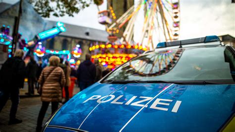 Versuchter Raub Polizei sucht nach Täter und den Opfern