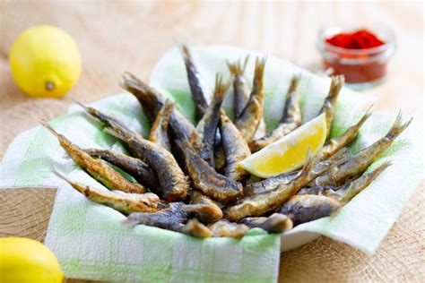 Deep-fried sardines ⋆ MeCooks Blog