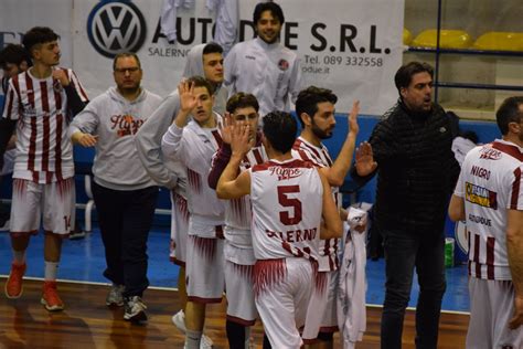 La Hippo Basket Salerno Vince Il Derby E Ingrana La Quinta Il