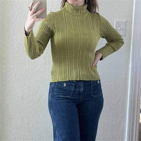 Liz Claiborne Women S Green Jumper Depop