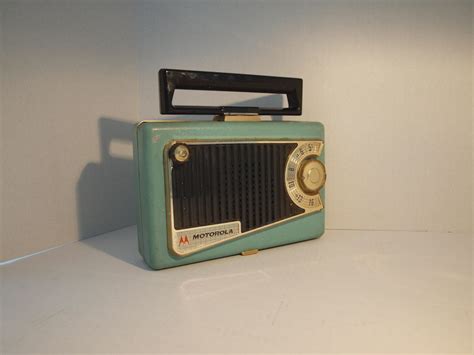 Turquoise 1950s Motorola Tube Transistor Radio Etsy