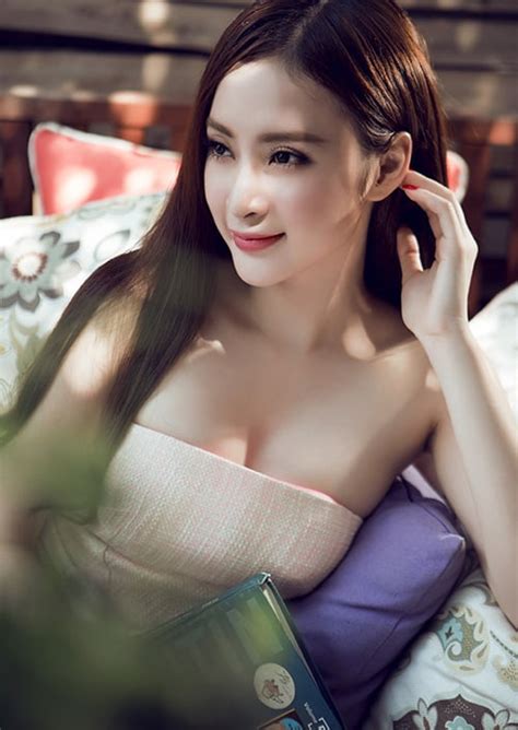 Top 9 mỹ nữ có bộ ngực đẹp và căng mọng nhất showbiz Việt