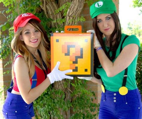 Super Mario & Luigi cosplay girls by Claire DEADfield » Esports Gags