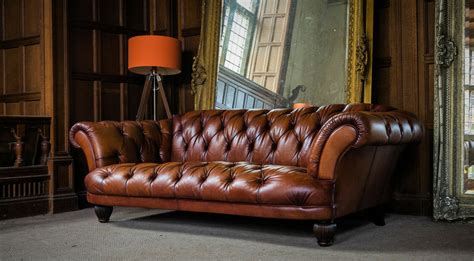 F50 1382 TETRAD OSKAR CHESTERFIELD TAN LEATHER CHESTERFIELD GRAND CLUB