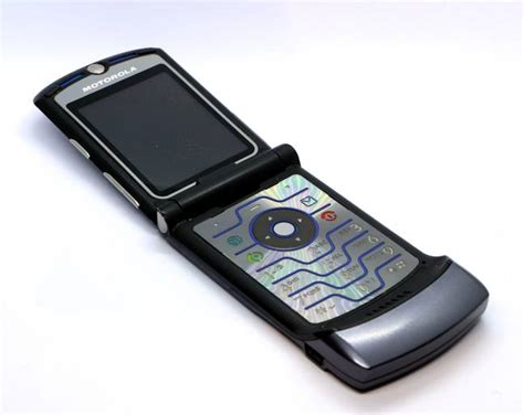 Motorola's Next-Gen Razr Flip Phone Is Being Launched This Year