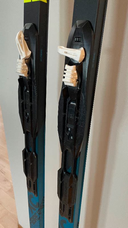 Fischer Waxless Cross Country Skis & Bindings | Ski | Calgary | Kijiji