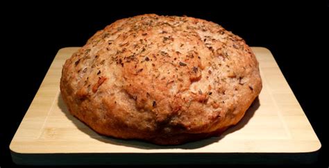 The B-Blurb: Betsy’s No Garlic Rustic Herbes de Provence Bread