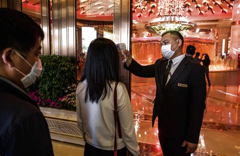 Macao requests casinos halt activity amid coronavirus outbreak