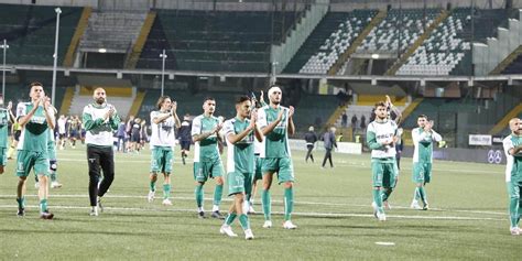 Serie C L Avellino Batte Tre Colpi Juve Stabia Ko Potenza Foggia 2 1