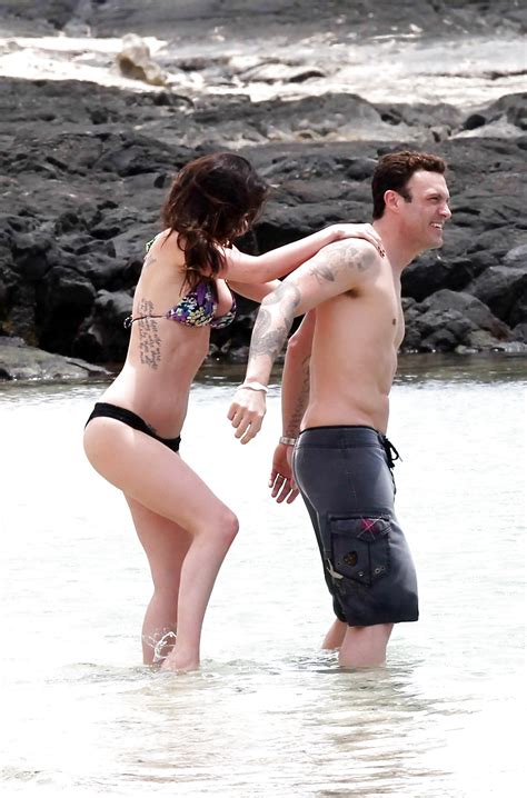 Megan Fox Bikini On A Hawaii Beach Porn Pictures XXX Photos Sex Images PICTOA