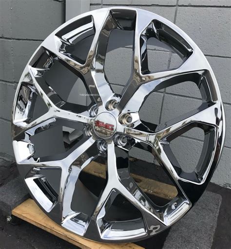 20 Chrome GMC Yukon Snowflake Style Wheels 20x9 6X139 7 Chevy Silverado