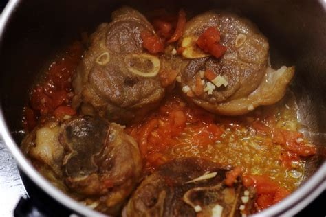 Ossobuco De Cerdo En Salsa Cerdo En Salsa Almuerzos Saludables Comida