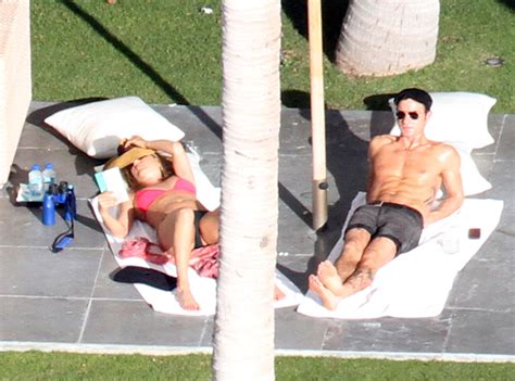 Jennifer Aniston In Bikini On Vacation In Mexico Hawtcelebs