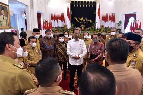 Jokowi Minta Apbd Selesaikan Dampak Kenaikan Bbm Semartaranews