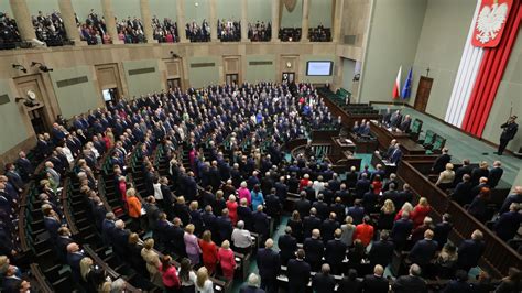 Inauguracyjne Posiedzenie Sejmu X Kadencji Lubowanie Pos W Wyb R