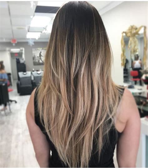 Pin By L Aura Mrn On Balayage Brunette Balayage Hair Blonde Hair