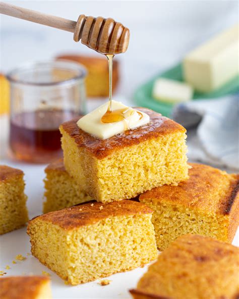 Easy Moist Cornbread Recipe Baker Bettie