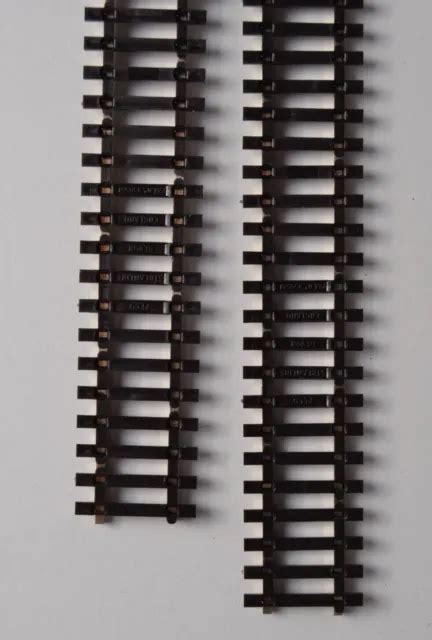 PECO SL 100 TRACK PECO Streamline HO OO Gauge Sleeper 90cm X 2 Lengths