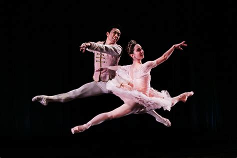 Behind The Scenes Pbt S Fireside Nutcracker Pittsburgh Ballet Theatre