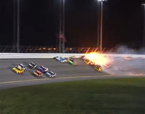 Michael Mcdowell Avoids Last Lap Crash In Daytona 500 To Win First