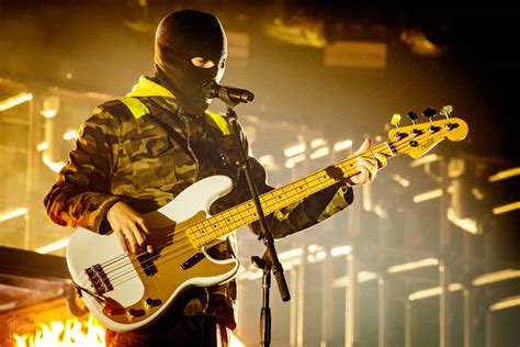 Twenty One Pilots ‘the Bandito Tour 1057 The Point