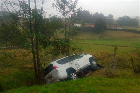 Grave Accidente De Vehículos Súper Deportivos En La Vía Bogotá Tunja — Autos De Primera