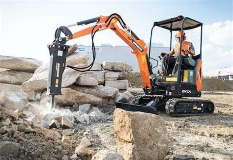 Doosan lanza la serie HB de nuevos martillos hidráulicos