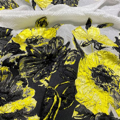 Yellow Floral Print Silk Brocade Fabric — Tissus En Ligne