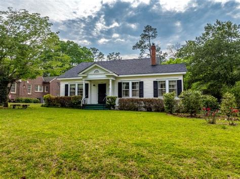 moultrie ga real estate moultrie ga homes  sale zillow