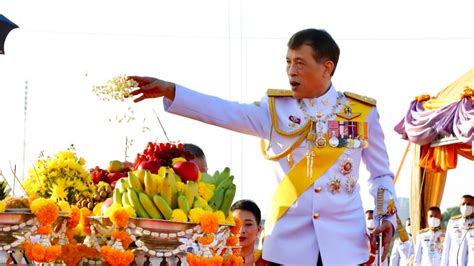 Raja Maha Vajiralongkorn Setujui Kabinet Baru Thailand Bulan Setelah