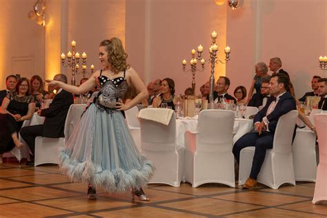 Bildergalerie 4 Vom Wirtschaftsball In Der Fuldaer Orangerie