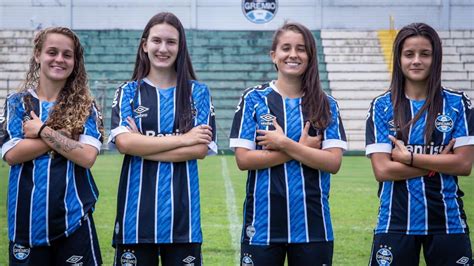 Gurias Gremistas massacram o Elite na estreia do Gauchão Feminino Sub 17