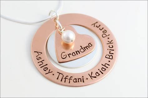 Personalized Necklace For Grandma Custom Grandma Necklace Etsy