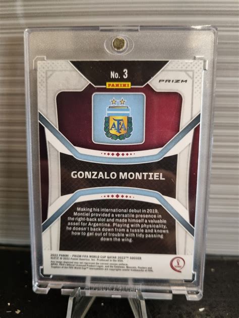 Panini Prizm Fifa World Cup Qatar Gonzalo Montiel Green Wave Base