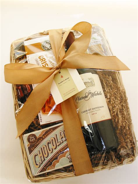 Wine Gift Basket from bumble B design, Seattle, WAbumble B design