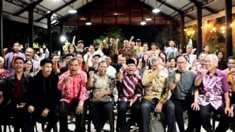 Komunitas Pendeta Dukung Rohmi Firin Di Pilgub Ntb Tribunlombok