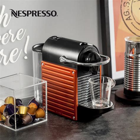 Купить Кофеварка компания Nespresso/Неспрессо пикси автоматическая ...