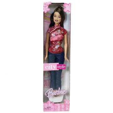 Muñeca Barbie Barbie City Style morena G8566 BarbiePedia