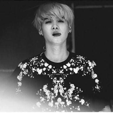 Hist Ria O Fruto Proibido Hot Jimin Yoongi Incesto Vergonha Hist Ria Escrita Por