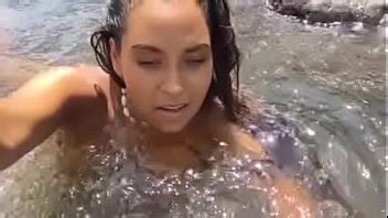 Natasha Maile Is Having Fun Outdoors And Having A Nude Bath XNXX