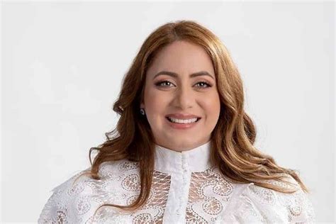 ¿quién Es Gloria Reyes La Próxima Directora De Progresando Con