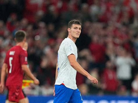 Benjamin Pavard arrêté par la police pour conduite en état d ébriété