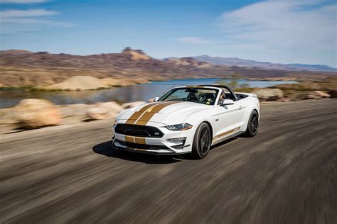 Hertz Will Rent A 900 HP Mustang Shelby GT500 H For 399 A Day Carscoops