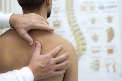 Who Should I See For Back Pain Treatment Osteopath Chiropractor Or