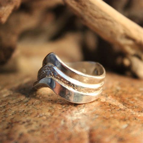 vintage silver ring sterling silver size  weight  grams ladies ring